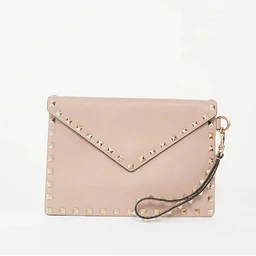 valentino-garavani-rockstud-envelope-clutch-6445018