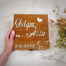 EngagementBoxforsetgold_450_name_dateoutsidequoteinside