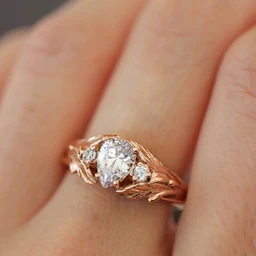 Pear-cut-white-Zircon-Stone-ring-5