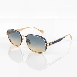 Sunglasses_studio_product_image_4K_202608050635