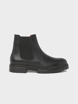 aa89bc8d2ea443279a76549fdf3b9a70-np-200818-fm0fm04650-black-3