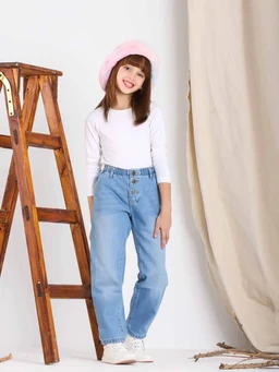 7019_3_boyfriendgirlslightbluepantsjeans