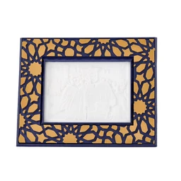 CopyofFRAMESPOST_64
