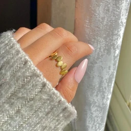 Women Braid Rings